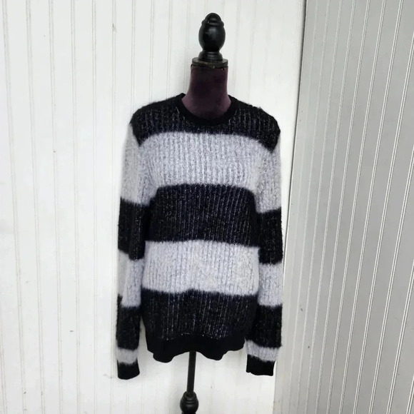 Inc International Concepts Fuzzy Sweater Black Gray Knit Top Soft Women's Sz M - Picture 1 of 12